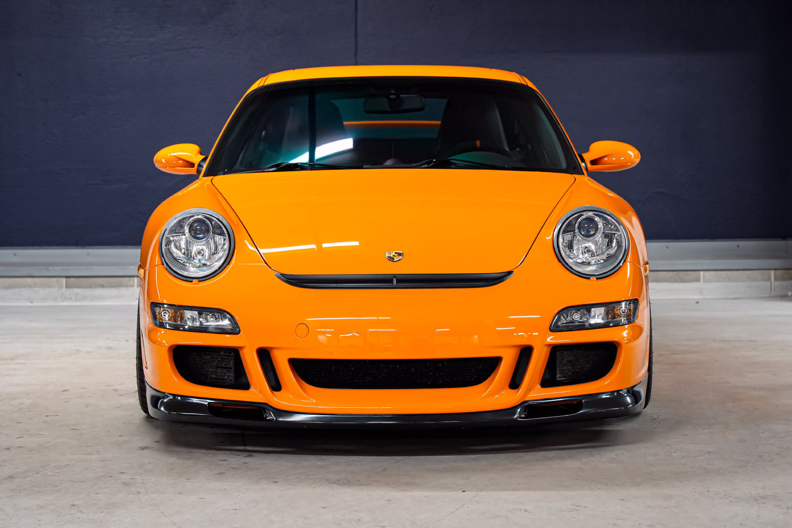 Used 2008 Porsche 911 GT3 RWD image 5
