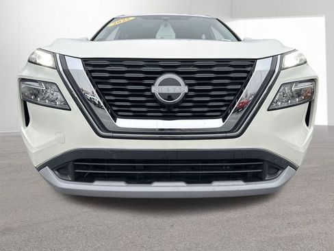 Certified 2022 Nissan Rogue SV w/ SV Premium Package image 37