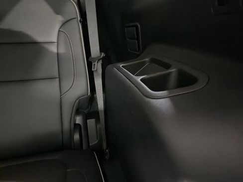 Used 2021 GMC Acadia Denali image 34