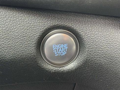 Certified 2023 Hyundai Santa Fe SEL image 22