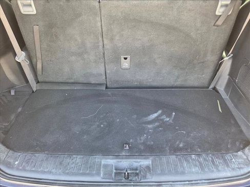 Used 2021 Toyota Highlander XLE FWD image 6