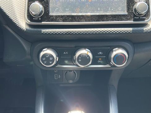 Certified 2025 Nissan Kicks Play S FWD image 23