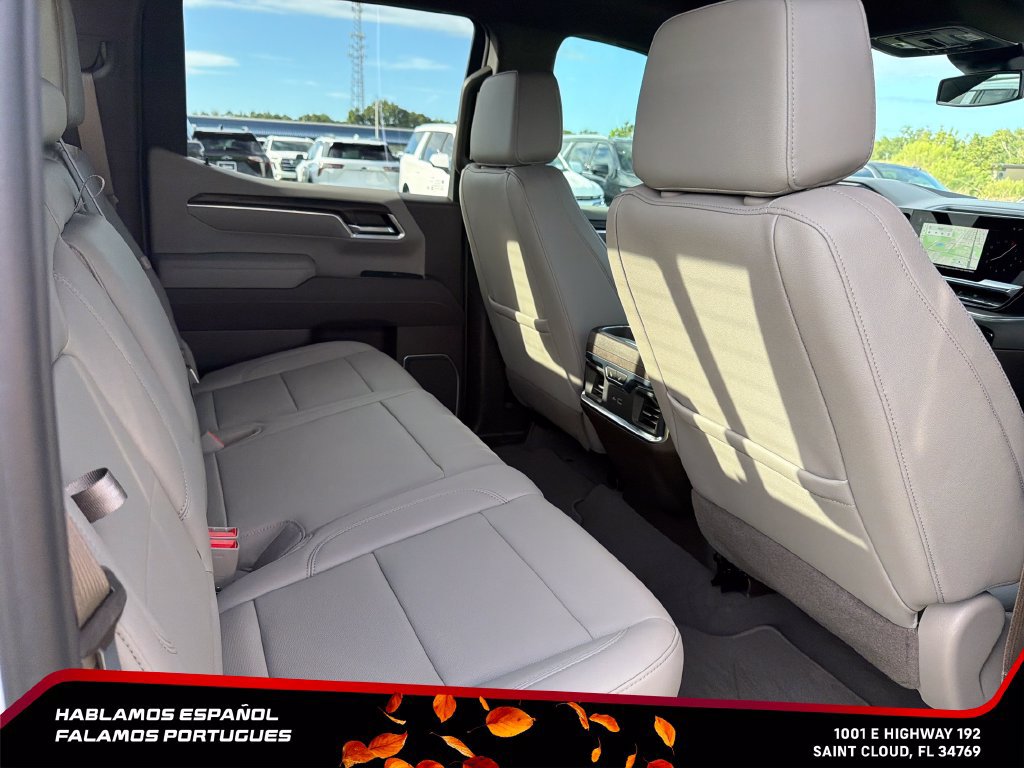 Used 2026 GMC Sierra 1500 SLT w/ SLT Premium Plus Package AWD/4WD image 32