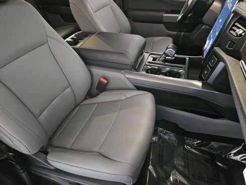 New 2025 Ford F150 Lightning Flash AWD/4WD image 22