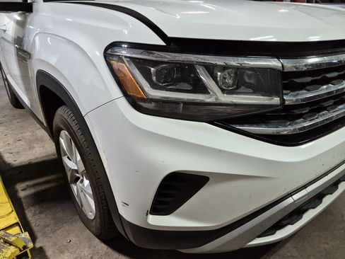 Used 2020 Volkswagen Atlas Cross Sport S image 24