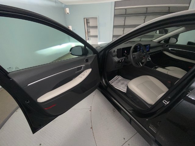 Used 2026 Hyundai Sonata SEL FWD image 11