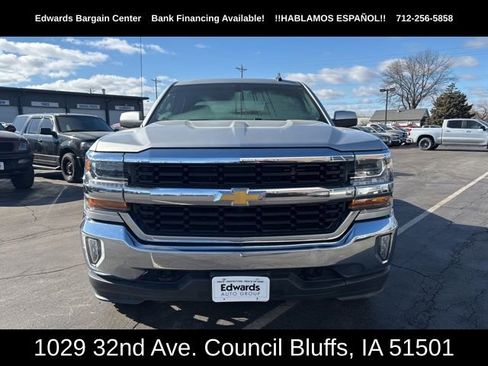Used 2018 Chevrolet Silverado 1500 LT w/ All Star Edition image 3