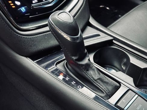 Used 2018 Cadillac CTS Luxury RWD image 37