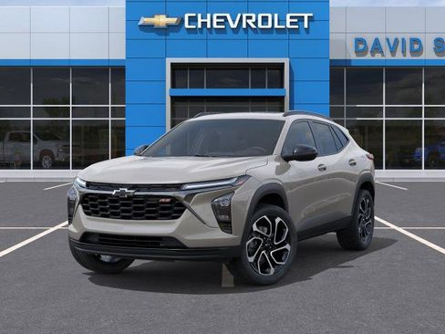 New 2026 Chevrolet Trax RS w/ Sunroof Package FWD image 23