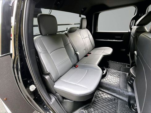 New 2026 RAM 4500 Tradesman AWD/4WD image 9