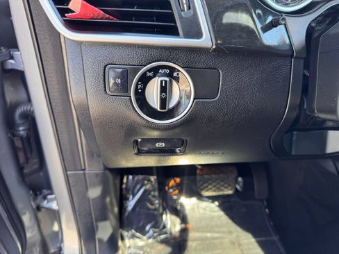 Used 2015 Mercedes-Benz ML 350 4MATIC image 31