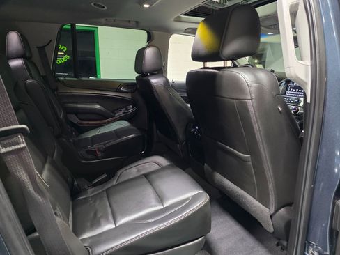 Used 2019 Chevrolet Tahoe LT w/ RST Edition image 25