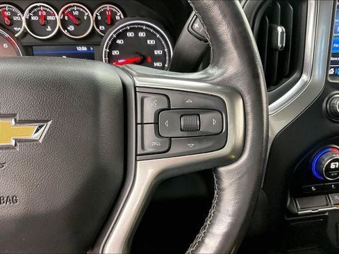 Used 2019 Chevrolet Silverado 1500 LT w/ All-Star Edition AWD/4WD image 23