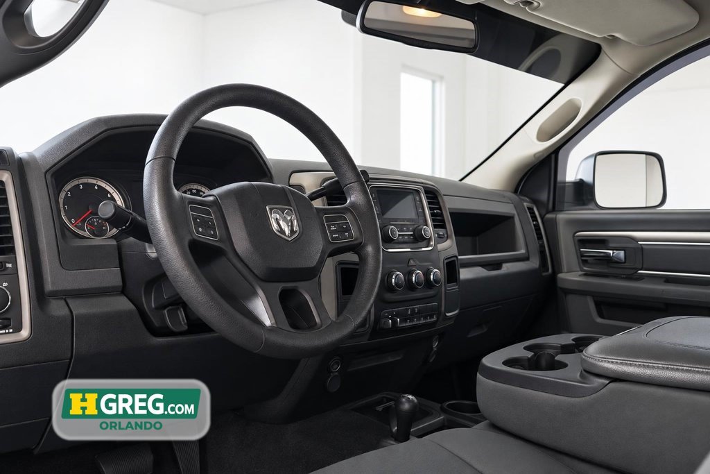 Used 2016 RAM 2500 Tradesman w/ Chrome Appearance Group AWD/4WD image 11