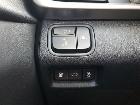 Certified 2020 Kia Optima LX image 23