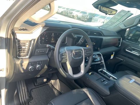 New 2026 GMC Sierra 2500 Denali w/ Denali Reserve Package image 10
