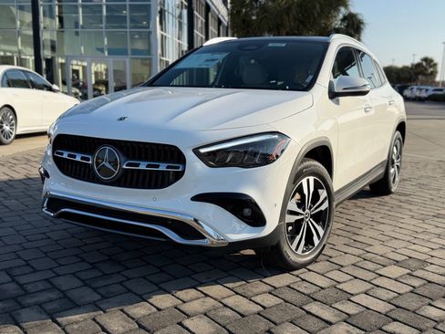 New 2026 Mercedes-Benz GLA 250 image 1