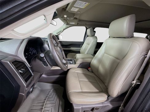 Used 2020 Ford Expedition Max XLT w/ Equipment Group 202A AWD/4WD image 15