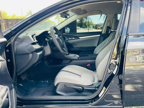 Used 2019 Honda Civic LX image 9