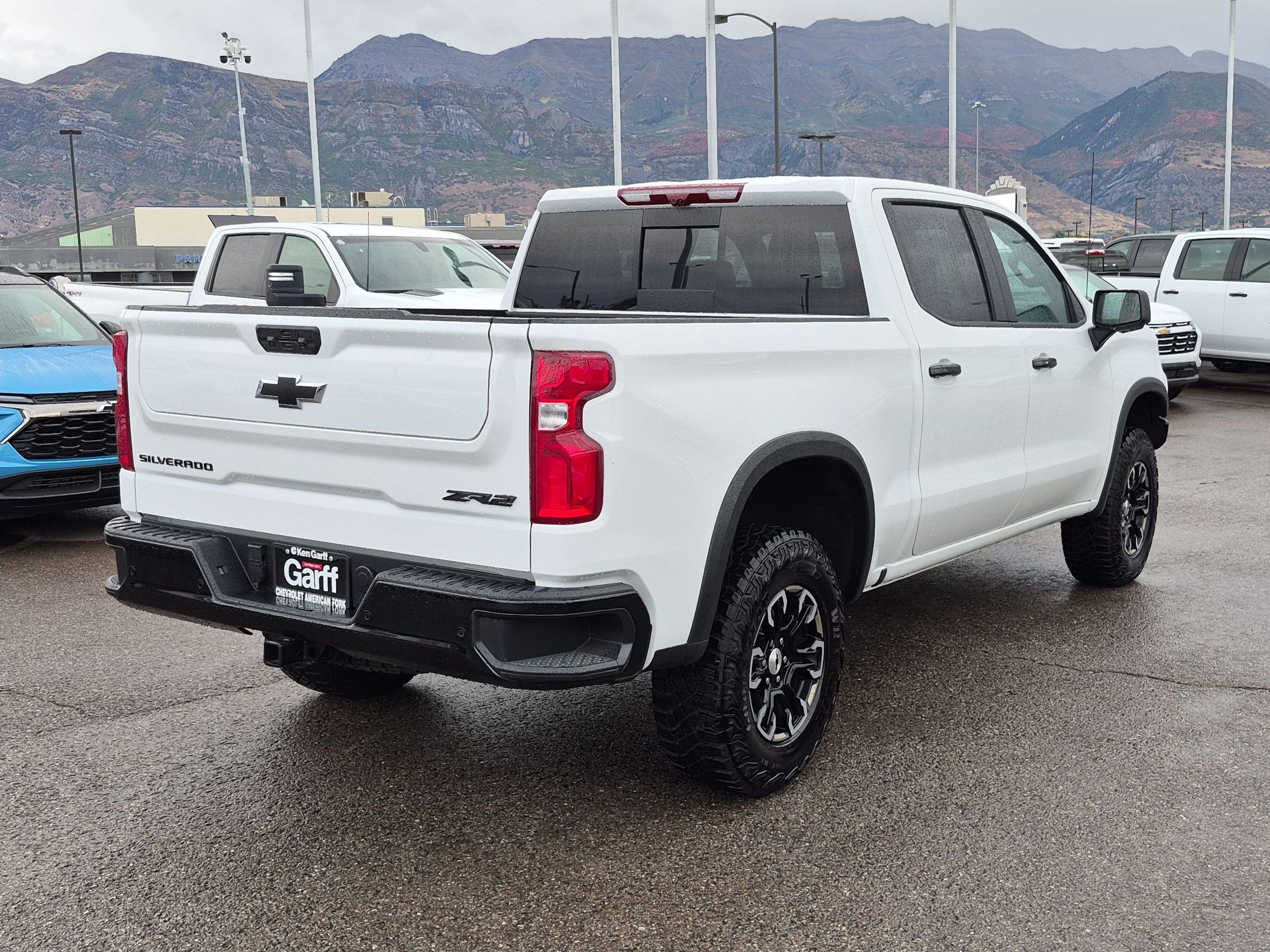 Used 2026 Chevrolet Silverado 1500 ZR2 w/ LPO, Dark Essentials Package AWD/4WD image 3
