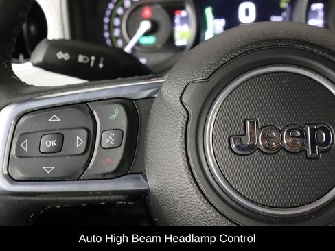 Used 2025 Jeep Wrangler Unlimited Sahara w/ Safety Group image 8