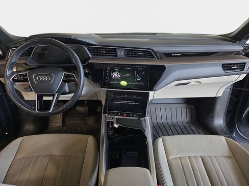 Used 2024 Audi Q8 e-tron Premium Plus w/ Premium Plus Package AWD/4WD image 10
