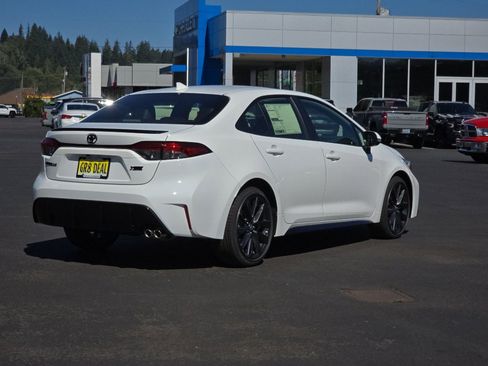New 2026 Toyota Corolla XSE image 10