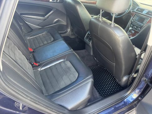 Used 2013 Volkswagen Passat TDI SEL Premium FWD image 17