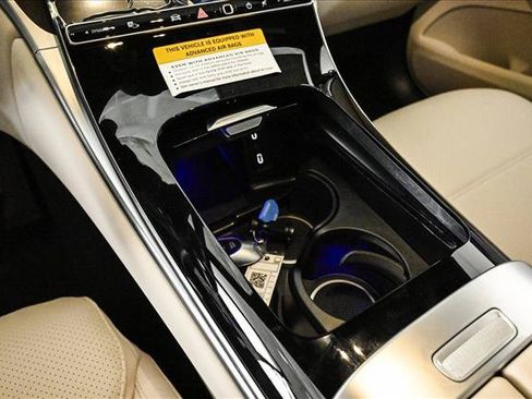 Certified 2026 Mercedes-Benz GLC 300 4MATIC image 13