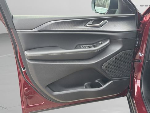 New 2026 Jeep Grand Cherokee L Laredo RWD image 26