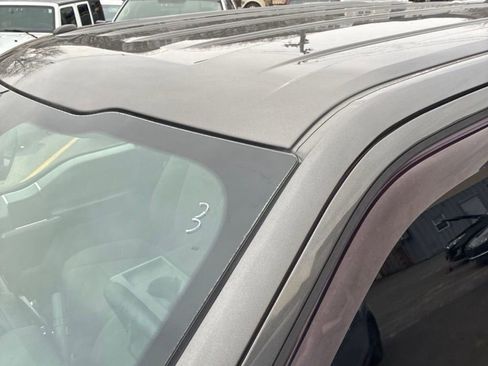 Used 2016 Ford F150 XLT w/ Equipment Group 302A Luxury image 10