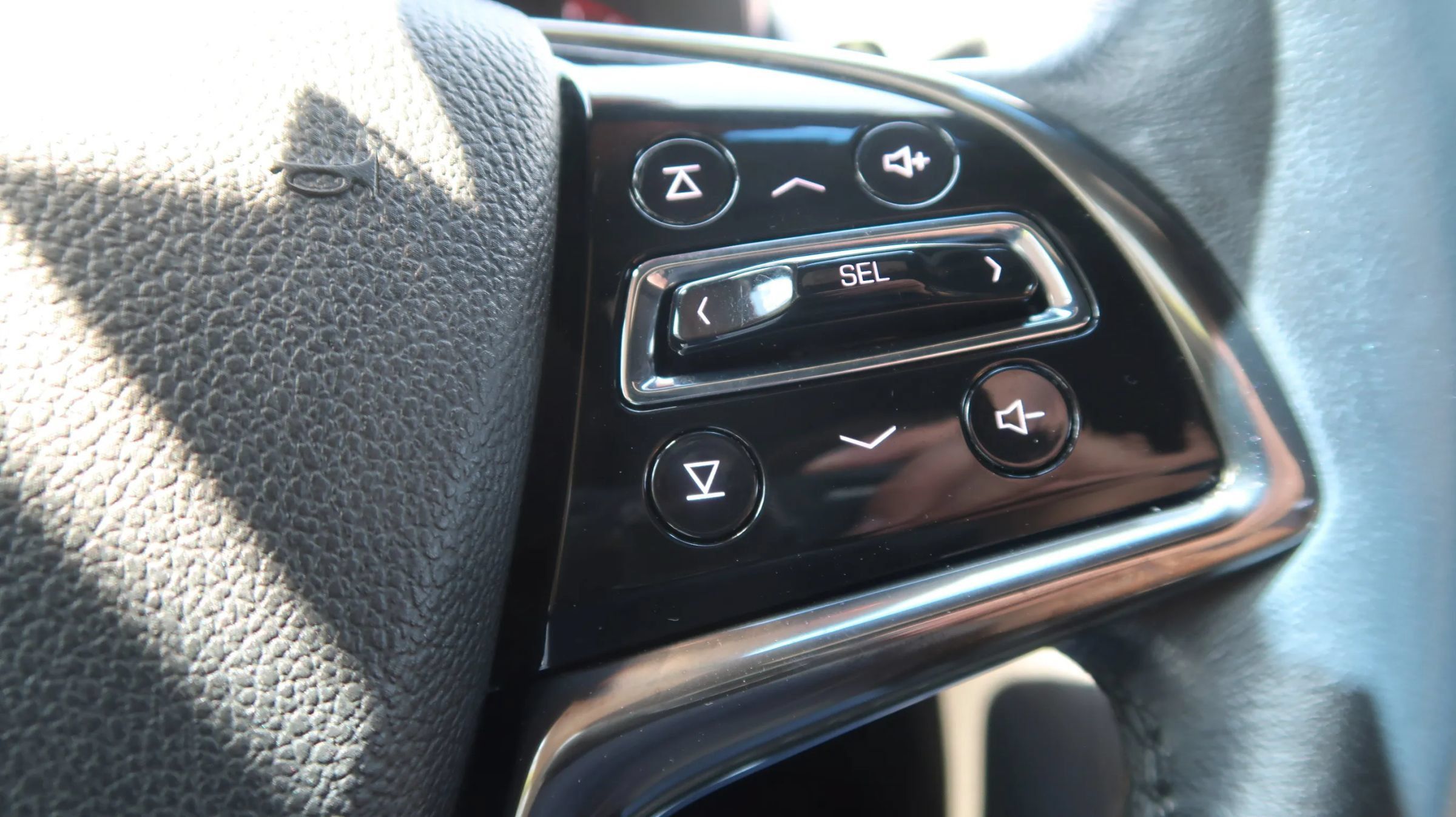 Used 2016 Cadillac ATS V w/ Carbon Fiber Package RWD image 36
