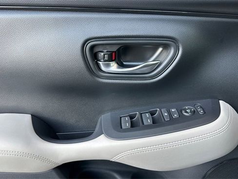 New 2026 Honda HR-V LX image 11