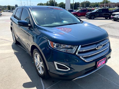 Used 2016 Ford Edge Titanium w/ Equipment Group 301A AWD/4WD image 4