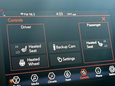 Used 2020 Jeep Cherokee Latitude Plus w/ Cold Weather Group AWD/4WD image 20