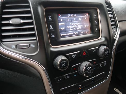 Used 2014 Jeep Grand Cherokee Laredo w/ Quick Order Package 23E AWD/4WD image 13