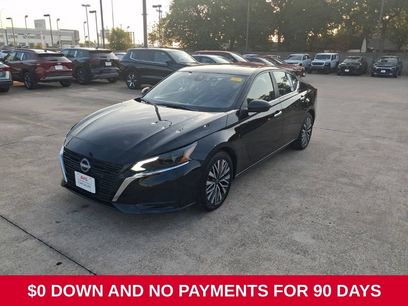 Used 2025 Nissan Altima 2.5 SV