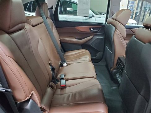 Certified 2023 Acura MDX SH-AWD w/ Technology Package image 12