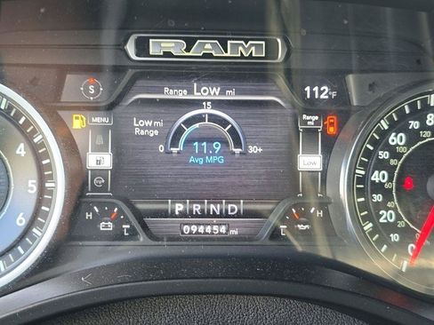 Used 2021 RAM 1500 Laramie AWD/4WD image 14