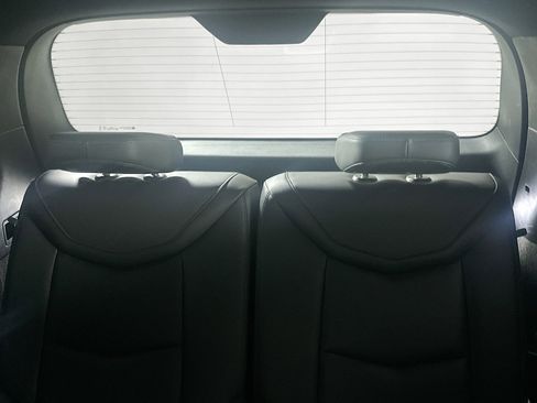 Used 2025 Cadillac XT6 Premium Luxury image 30