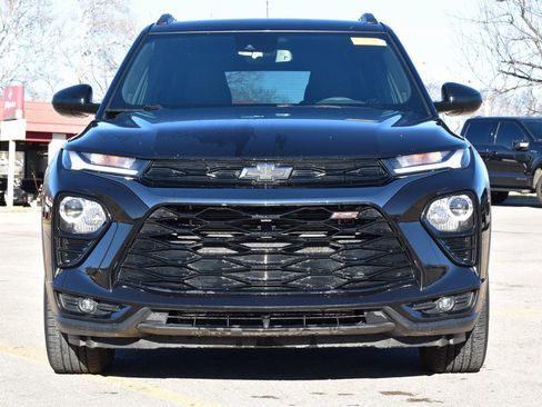 Used 2022 Chevrolet TrailBlazer RS w/ Technology Package image 2