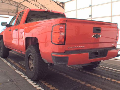 Used 2019 Chevrolet Silverado 1500 Custom w/ Custom Convenience Package image 13