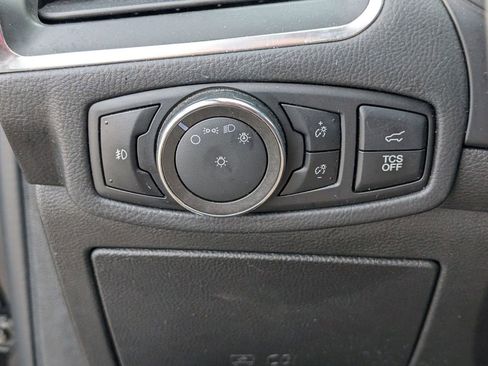 Used 2024 Ford Edge Titanium image 39