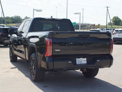 Used 2024 Toyota Tundra Limited AWD/4WD image 16