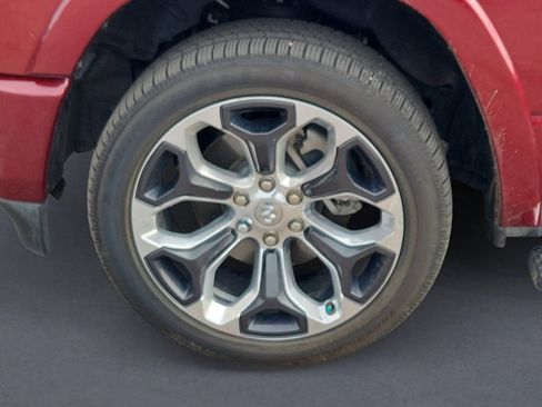 Used 2023 RAM 1500 Limited w/ Body Color Bumper Group image 14