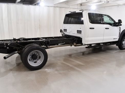New 2026 Ford F550 4x4 Crew Cab Super Duty w/ XLT Value Package image 11
