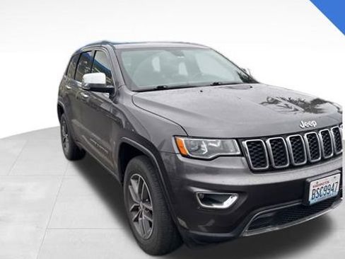 Used 2018 Jeep Grand Cherokee Limited image 2