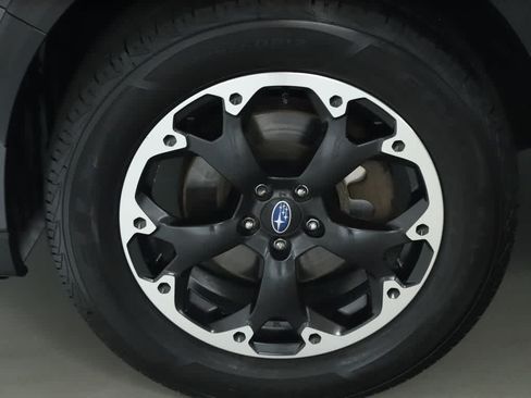 Certified 2021 Subaru Crosstrek 2.0i Premium AWD/4WD image 36