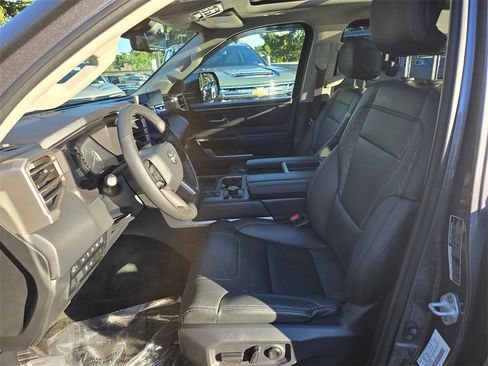 Used 2023 Toyota Tundra Limited image 55