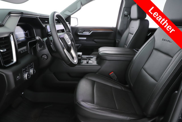 Used 2024 GMC Sierra 1500 Denali w/ Denali Reserve Package AWD/4WD image 17